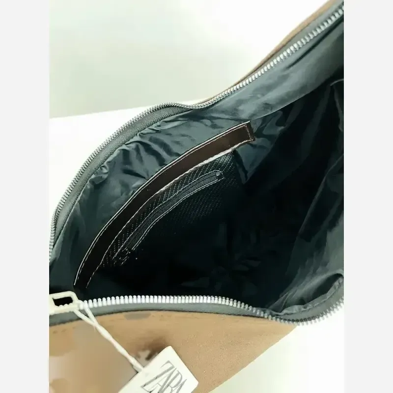 کیف زنانه جیر شکلاتی مدل شیک و ترند پاییزه متریال وارداتی