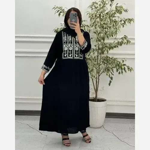 مانتو ساحلی نخی مشکی فری سایز طرح چاپی کمربنددار